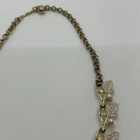 Vintage Judy Lee Gold Tone Necklace Leaf Design Faux Pearls Rhinestones Elegant - Picture 5 of 16